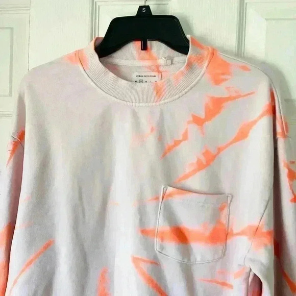 Urban Outfitters pink and orange Tie dye cropped Long Sleeve sweatshirt Size SP - Picture 2 of 6